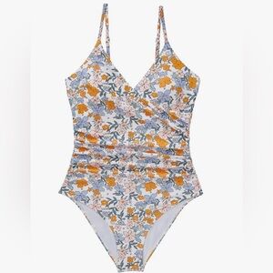 🌼 NWOT - Floral Women's One Piece Swimsuit